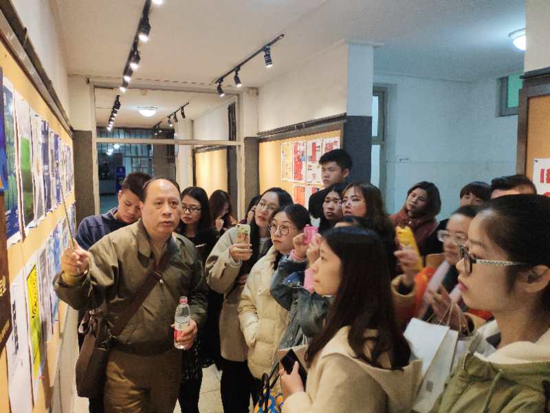 1224平面设计二等奖.jpg 1224平面设计二等奖.jpg