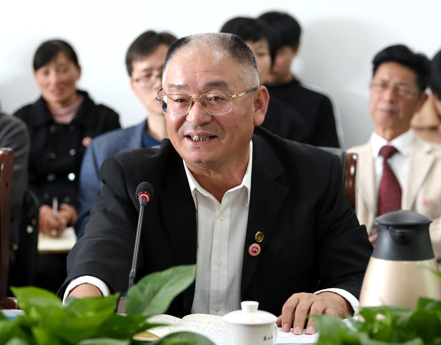 LONG5947 - 副本.JPG LONG5947 - 副本.JPG