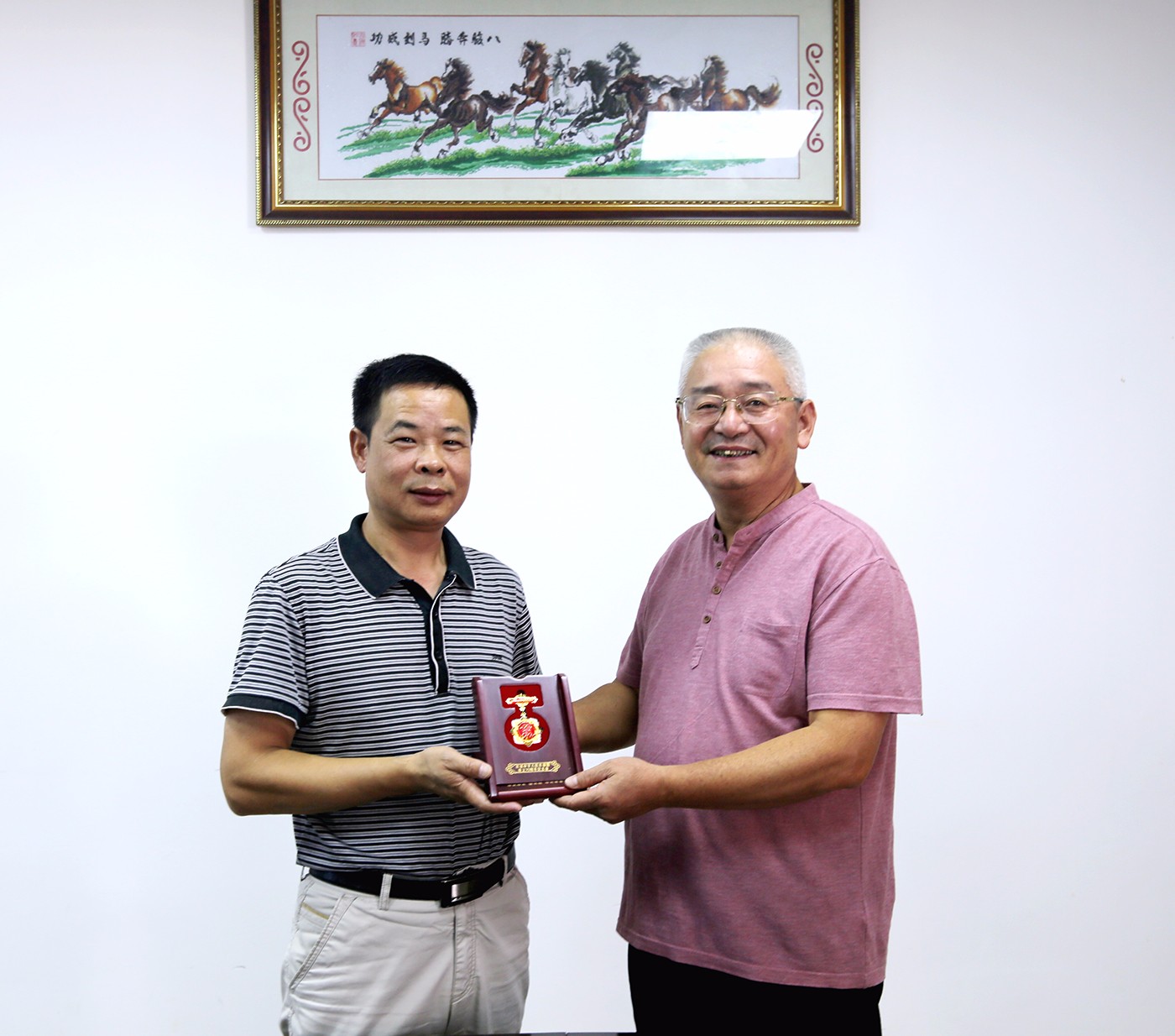 LONG4043.JPG LONG4043.JPG